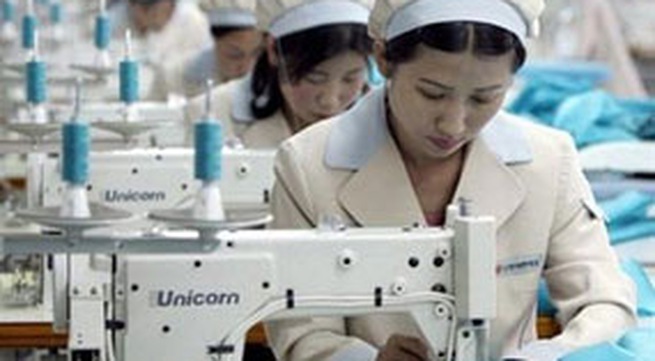 Ngành dệt may phấn đấu kim ngạch xuất khẩu 34 tỷ USD năm 2018